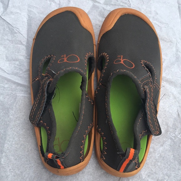 Op Kids water shoes size XL (11-12) - Picture 2 of 5